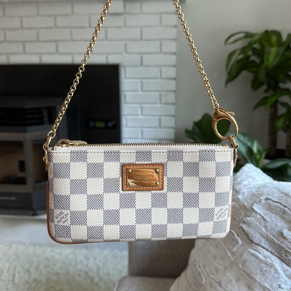 Louis Vuitton Handbags - - Beautiful Milla Louis Vuitton Damier azur - vintage
